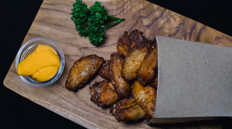Wing Snob Feast Combo